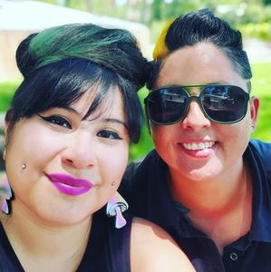 Meet your Posher, Deanira